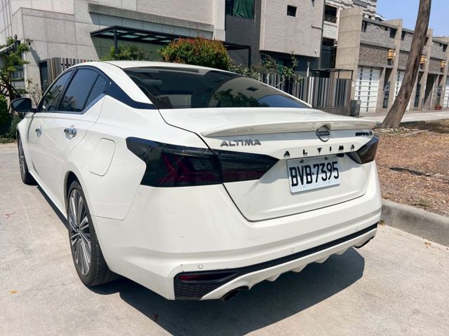 【改LED尾燈】歡迎同行盤調～力拼全台最低價！讓您買到最實惠的價格  第2張相片