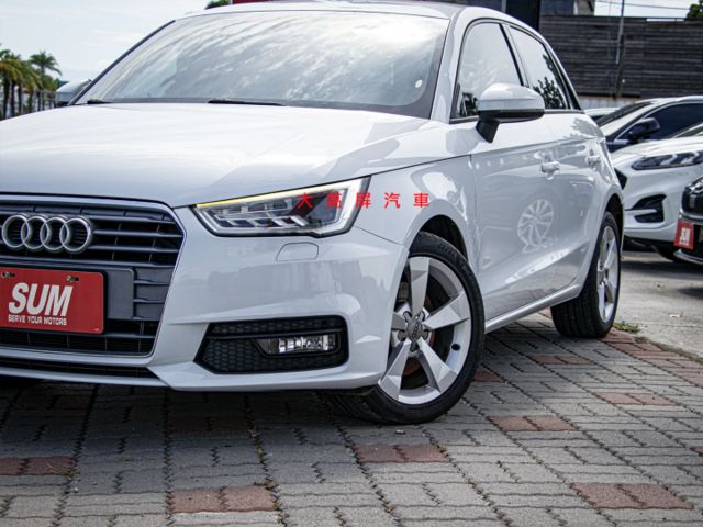 【預約賞車即享網路優惠價】1.4T 30 TFSI 原鈑件 方向盤快控鍵 恆溫空調 中控螢幕 定速巡航 循跡防滑  第4張相片