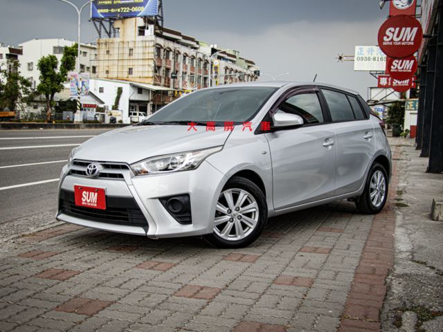 【預約賞車即享網路優惠價】1.5L 經典  後霧燈 後座分離倒覆 CD音響主機 到車雷達 防盜系統 兒童安全鎖  第2張相片