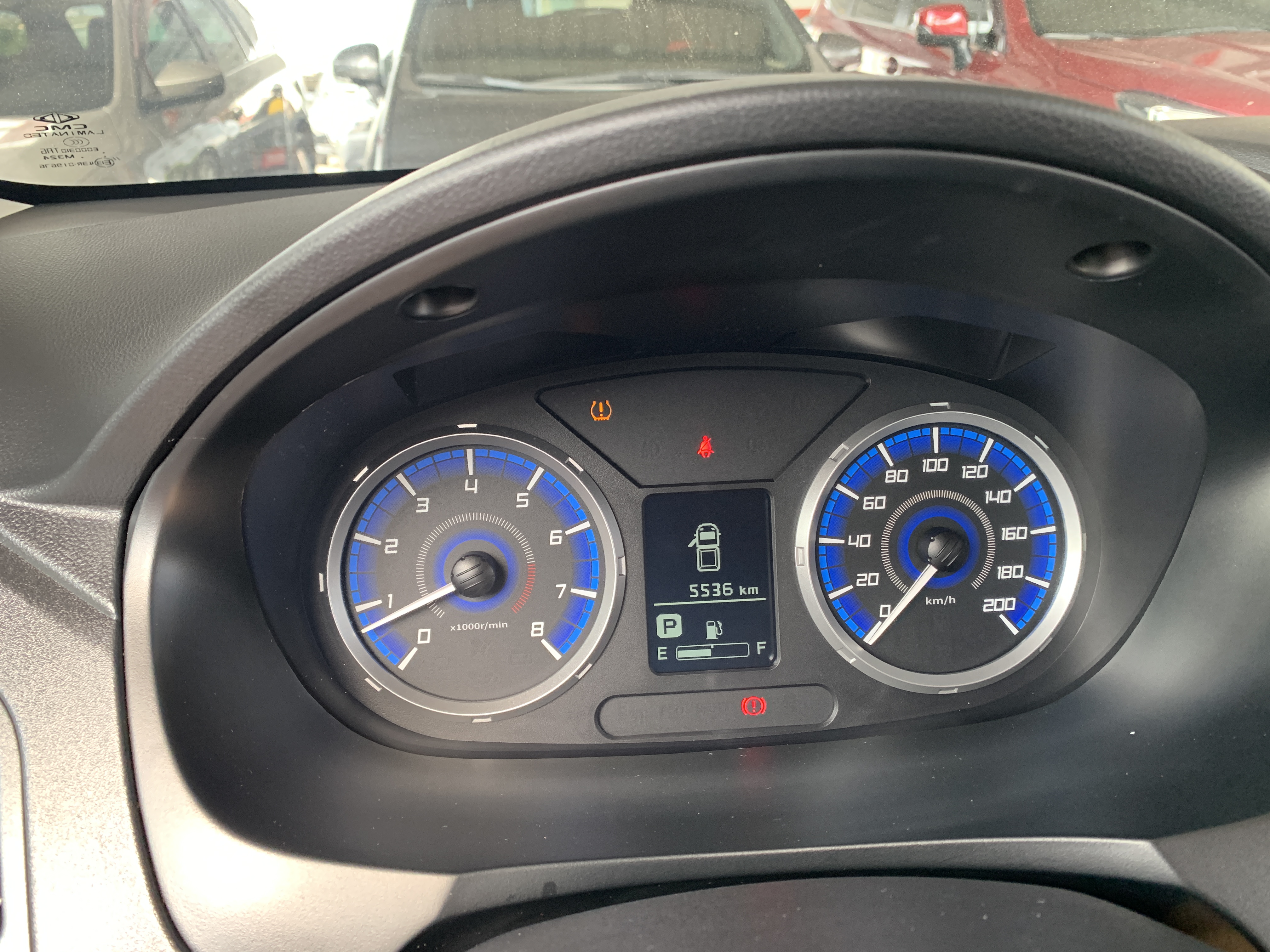 ZINGER 貨車 9.9成新 僅跑5千多 原廠保固 可認證 無待修 原版件 歡迎電洽  第4張相片