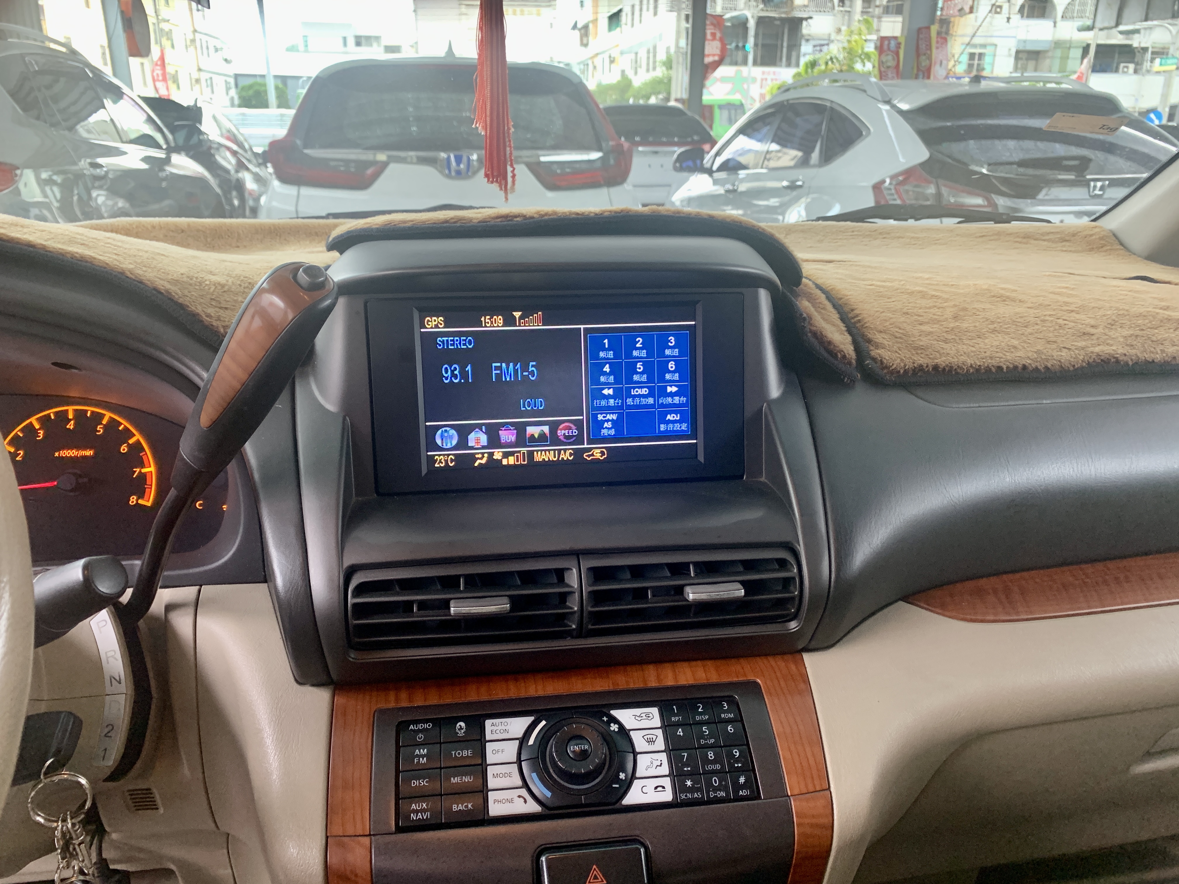 QRV 自排 7人座客貨2用車 認證車 里程保證 舒適座椅/雙滑門上下車方便/寬敞空間 誠可議   第6張相片