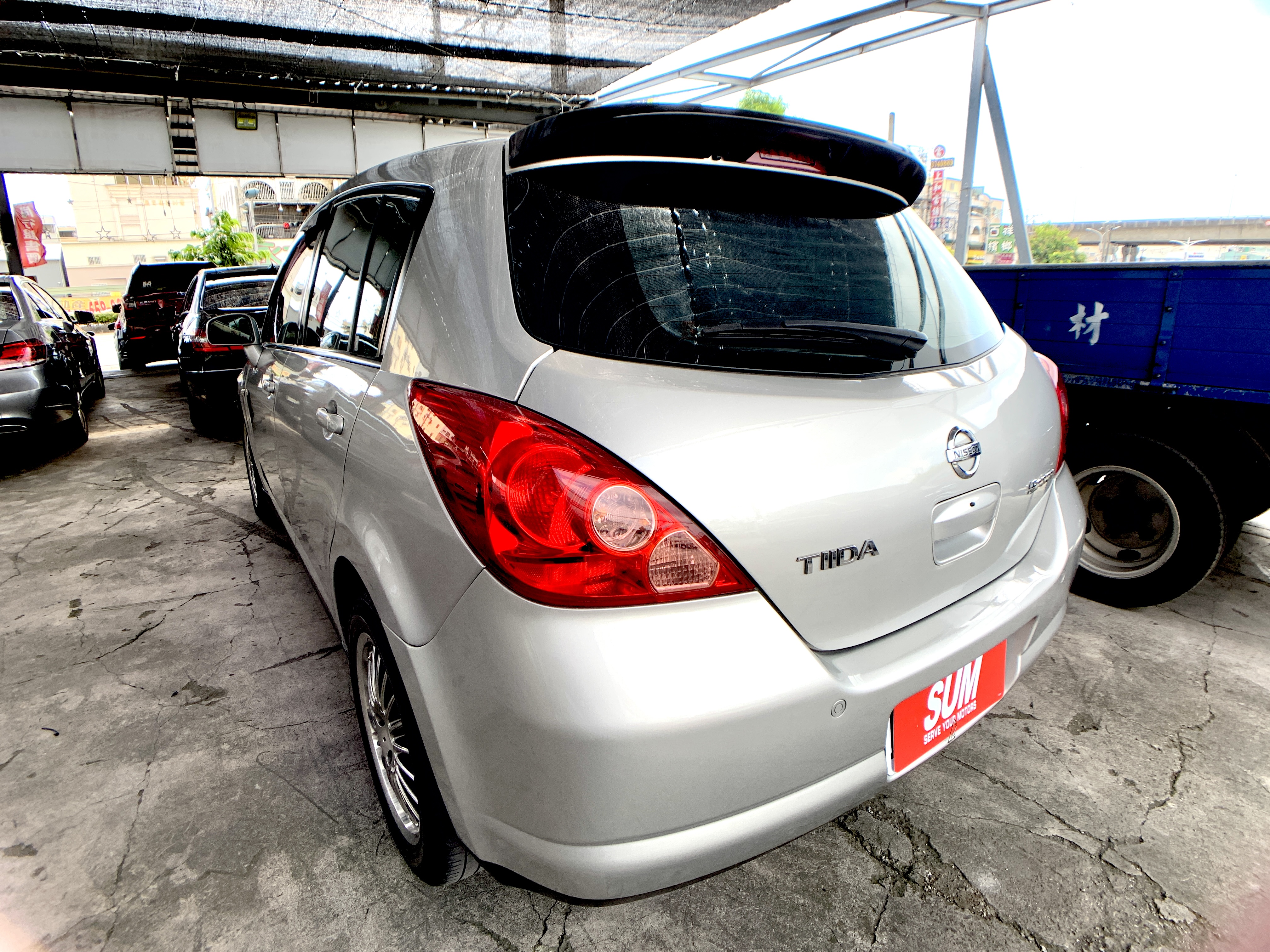 2008年TIIDA 5D 認證車  第2張相片