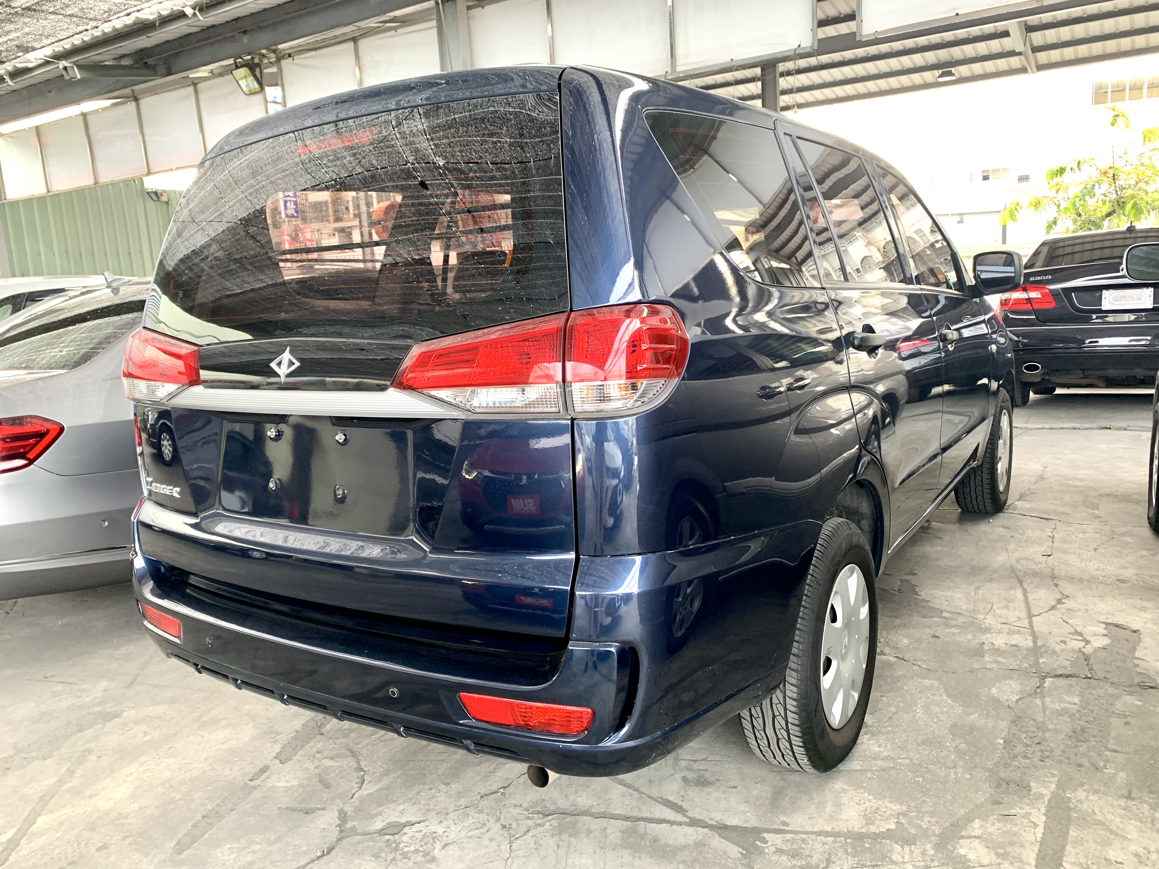 {自排} ZINGER 勁格 客貨2用車 實用大空間 僅跑5萬公里里程保證 誠可議 歡迎電洽   第4張相片