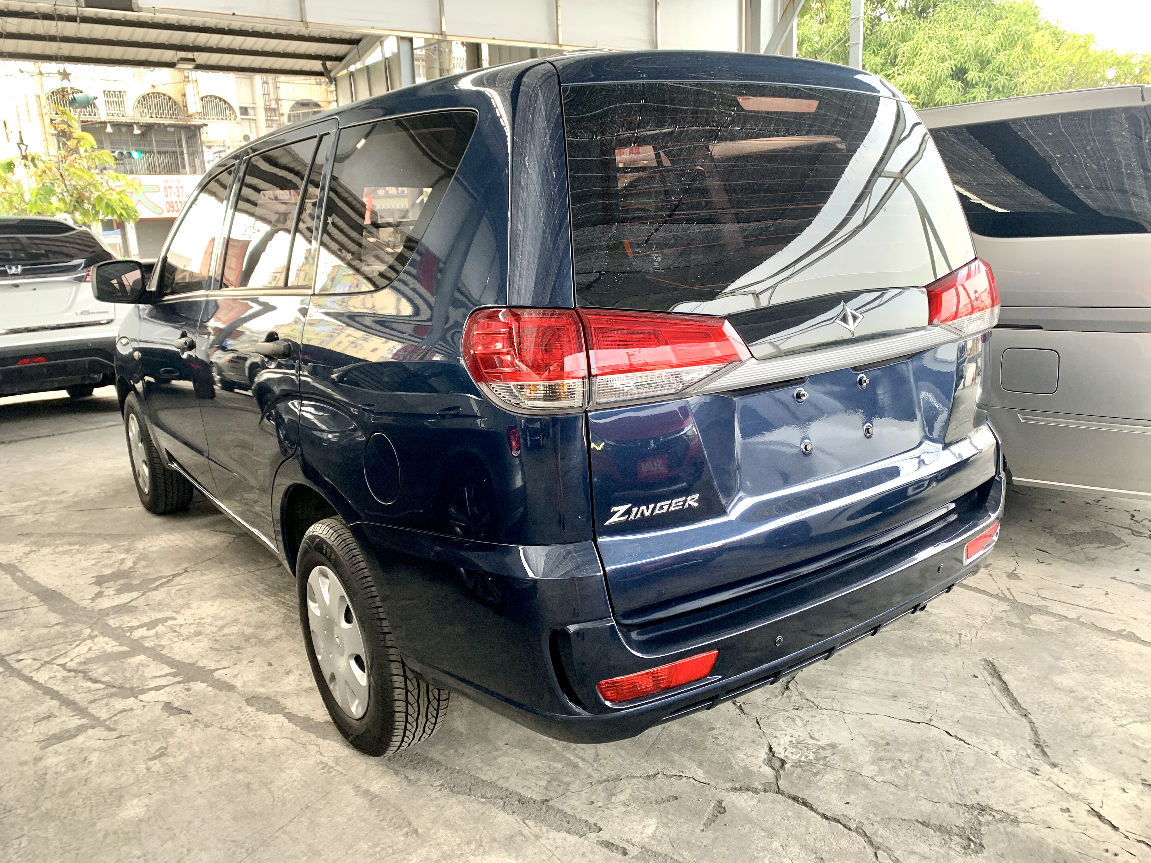 {自排} ZINGER 勁格 客貨2用車 實用大空間 僅跑5萬公里里程保證 誠可議 歡迎電洽   第6張相片