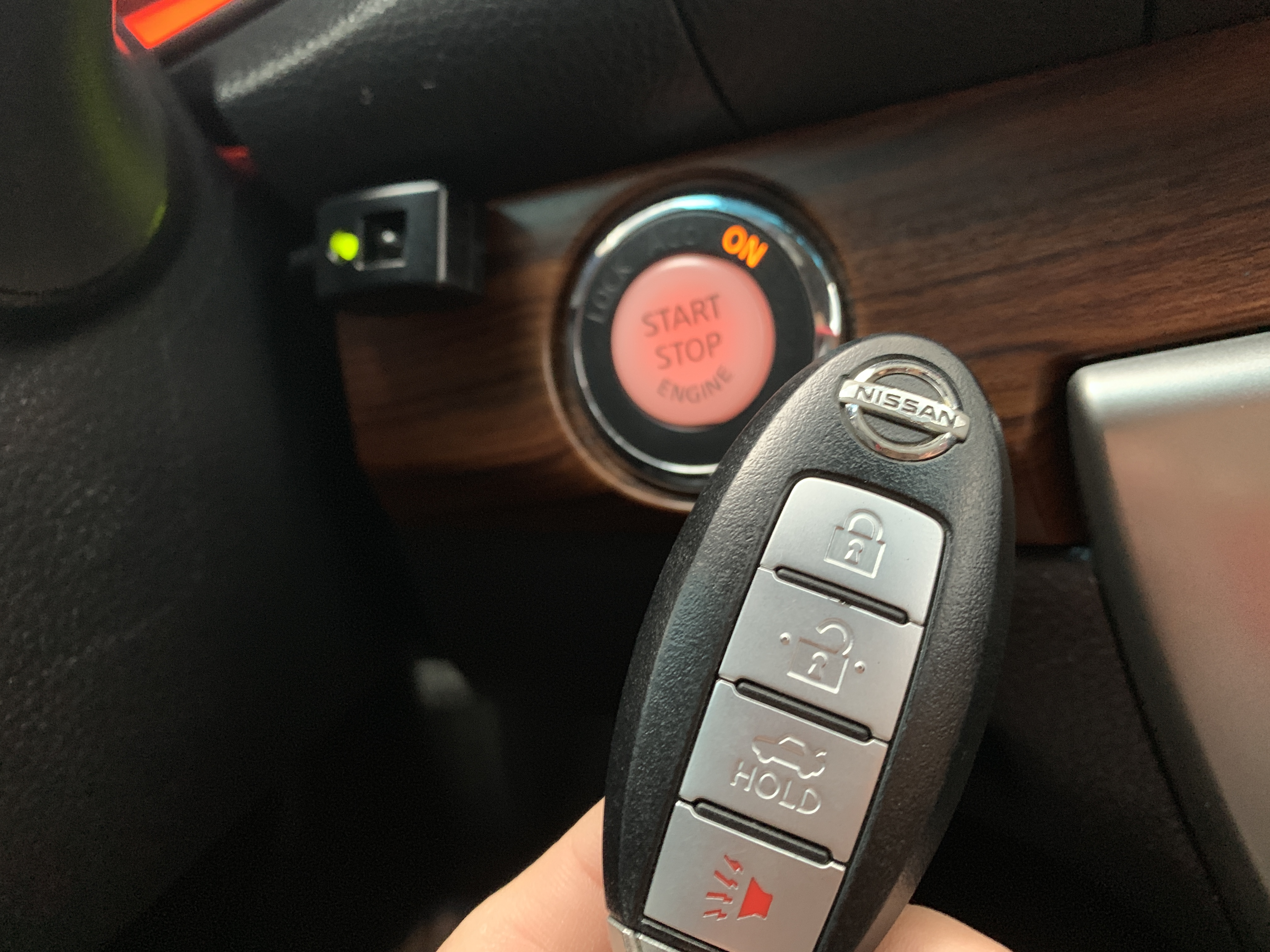 TEANA 2.0 領航版 認證車 一手車 原版件 里程保證 無待修 免頭款 誠可議 歡迎電洽  第14張相片