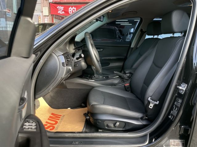 可全貸 每月3千多 不是最便宜 但絕對是市場上最優車況 有保固 完整保修紀錄 該整理的都整理了  原鈑件 無事故認證車  第6張相片