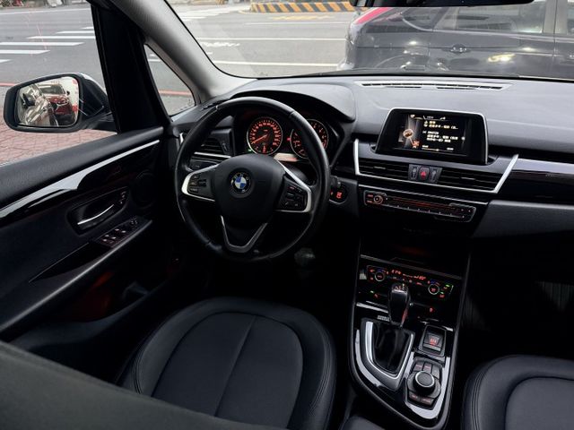 ✅挑戰最優車況，耗材都整理好了✅原鈑件有認證✅引擎+變速箱+方向機三大保固1年2萬✅腳踢電尾門✅iKEY✅摸門✅可全貸  第9張相片