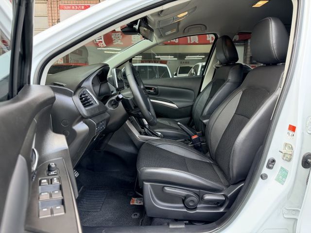 ✅一手車✅原廠保養✅原鈑件✅有認證✅五大系統保固2年5萬公里✅全速域自動跟車✅盲點偵測✅主動煞停✅360環景✅可全貸  第6張相片