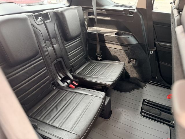 ✅一手車✅原鈑件✅7人座✅全速域自動跟車✅車道維持✅盲點偵測✅主動煞停✅無事故有認證✅引擎+變速箱等五大保固一年兩萬公里  第12張相片