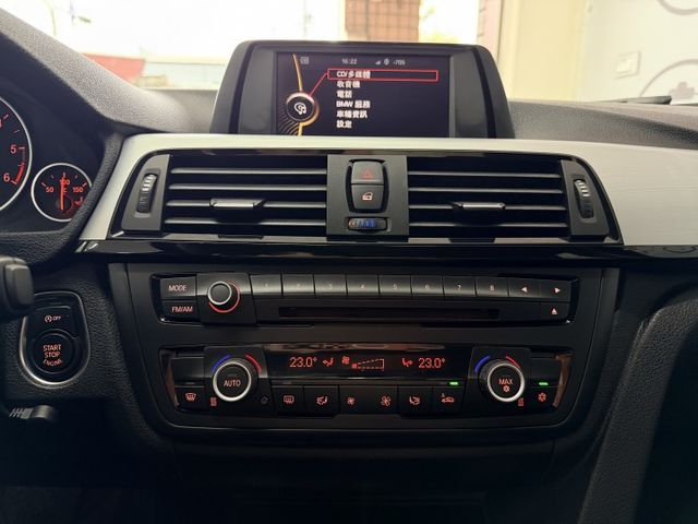 ✅原鈑件無事故✅稀有少跑低里程✅柴油大動力✅有認證✅引擎+變速箱保固✅可全貸✅月付5千多輕鬆開回家  第12張相片