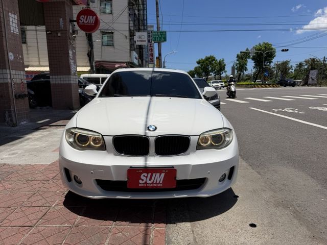 ✅超稀有BMW 1 Series Coupe✅自排版✅第三方認證原鈑件✅出廠證明✅升級18吋M版鋁圈✅倒車顯影✅藍芽音訊  第2張相片
