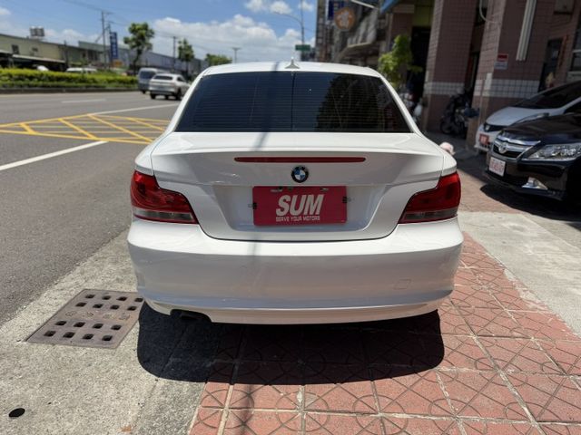 ✅超稀有BMW 1 Series Coupe✅自排版✅第三方認證原鈑件✅出廠證明✅升級18吋M版鋁圈✅倒車顯影✅藍芽音訊  第6張相片