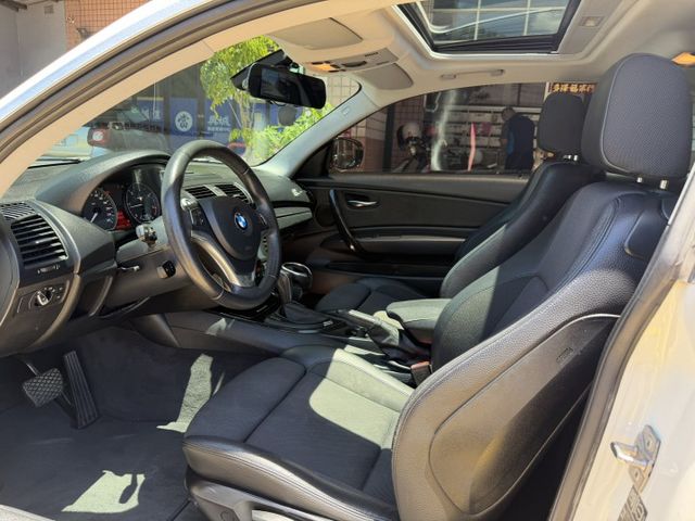 ✅超稀有BMW 1 Series Coupe✅自排版✅第三方認證原鈑件✅出廠證明✅升級18吋M版鋁圈✅倒車顯影✅藍芽音訊  第8張相片