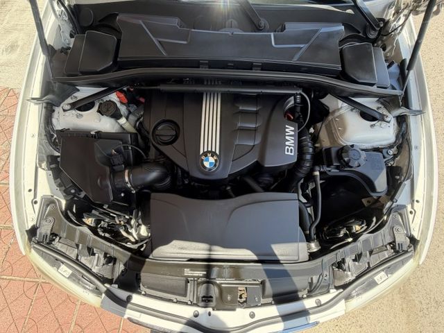 ✅超稀有BMW 1 Series Coupe✅自排版✅第三方認證原鈑件✅出廠證明✅升級18吋M版鋁圈✅倒車顯影✅藍芽音訊  第20張相片