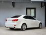 便宜入手豪華進口車/V6自然進氣/Keyless/定速/防滑/雙電動記憶座椅/換檔撥片/雙區恆溫/方控鍵/HID頭燈  第4張縮圖
