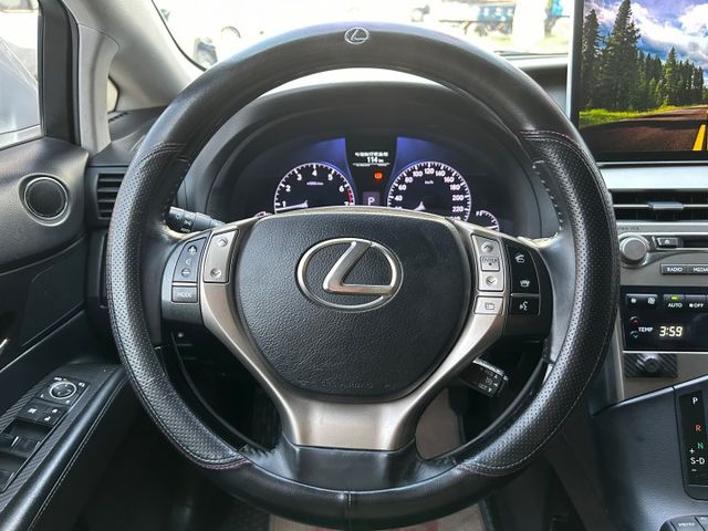 豪華舒適進口休旅/電動尾門/安卓機/Carplay/定速/雙電動椅/循跡防滑/雙區恆溫/Keyless/光感應HID頭燈  第11張相片