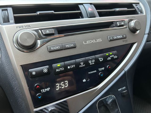 豪華舒適進口休旅/電動尾門/安卓機/Carplay/定速/雙電動椅/循跡防滑/雙區恆溫/Keyless/光感應HID頭燈  第14張相片