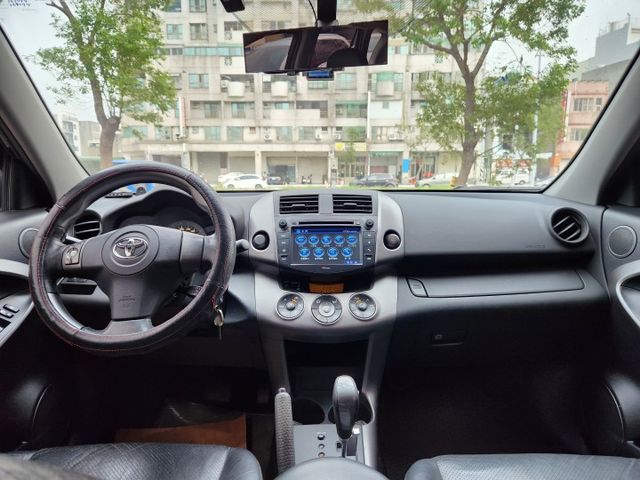 RAV4  第9張相片