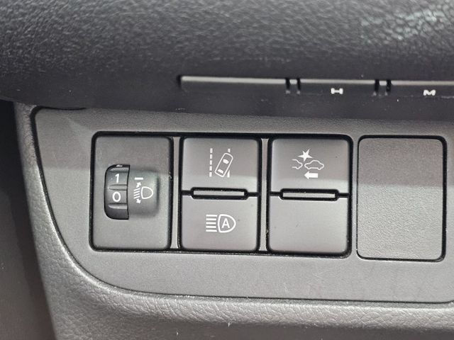 家庭神車!定速/盲點/兩側電動滑門/車道偏移警示/Keyless/循跡防滑/ISOFIX/後霧燈/後座出風口/恆溫空調  第13張相片