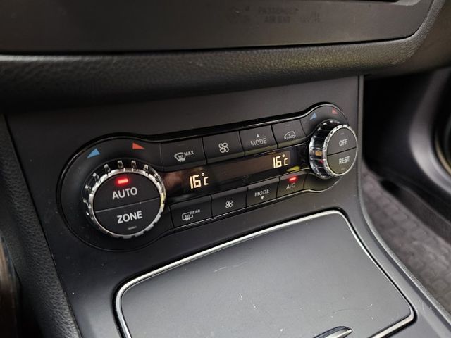 高級進口車/定速/Carplay/換檔撥片/方控鍵/雙區恆溫空調/電動椅/Keyless/駕駛模式/胎壓監控/循跡防滑  第13張相片