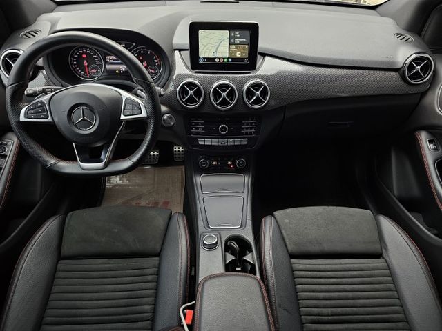高級進口車/定速/Carplay/換檔撥片/方控鍵/雙區恆溫空調/電動椅/Keyless/駕駛模式/胎壓監控/循跡防滑  第15張相片