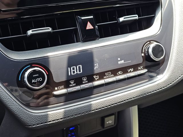 神車再升級/環景/盲點/無線Carplay/ACC跟車/車道維持/前後雷達/後座出風口/抬頭顯示器/自動遠近光/恆溫空調  第8張相片
