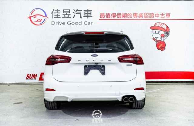 車道維持/抬頭顯示/液晶螢幕/CarPlay/圓紐換檔/雙區USB.TYPE-C充電/雙區恆溫空調/電動尾門  第3張相片