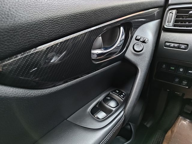 想找一台家庭用休旅?｜熱門車款好開好養又安全~ACC跟車+360環景+CarPlay滿配+電動尾門~歡迎來試乘~  第11張相片