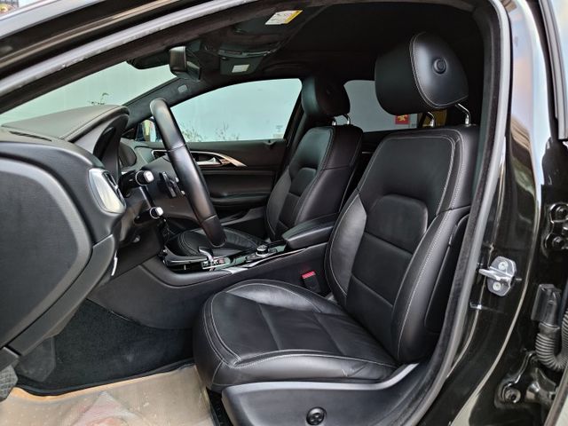 想找一台外型前衛、質感滿滿的進口跨界？｜後差速器已安裝更換  ACC跟車＋360環景～快來預約賞車～  第12張相片