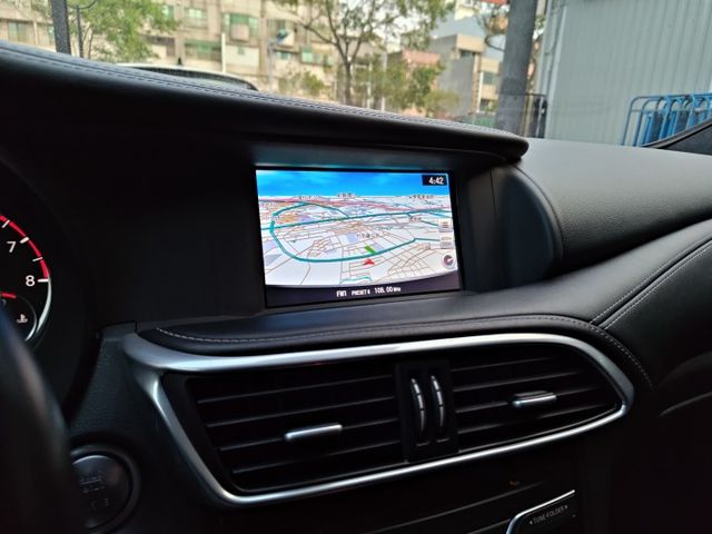 想找一台外型前衛、質感滿滿的進口跨界？｜後差速器已安裝更換  ACC跟車＋360環景～快來預約賞車～  第15張相片