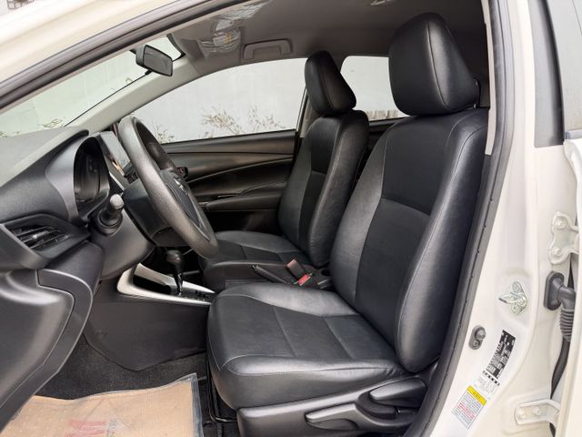 想找一台省油耐用、通勤代步零負擔的國民房車？｜好養好開又安心～維修保養負擔低～日常使用超順手～加裝安卓機影音系統  第8張相片