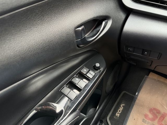 想找一台省油耐用、通勤代步零負擔的國民房車？｜好養好開又安心～維修保養負擔低～日常使用超順手～加裝安卓機影音系統  第13張相片