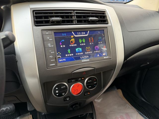 想找一台都市小休旅?｜CP值超高首選~1.6空間靈活實用+油耗表現優異～免鑰匙＋原廠影音螢幕＋倒車顯影～快來預約賞車～  第9張相片