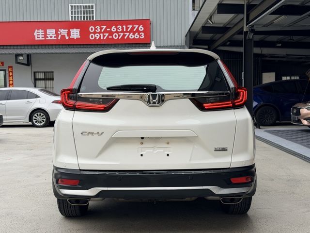 想找一台小排量大空間休旅?｜大空間奶爸專用車～省稅休旅車超高cp值～主動跟車+倒車顯影~購車再享全台保固  第3張相片