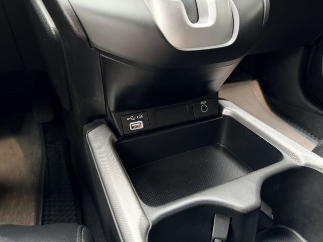 想找一台小排量大空間休旅?｜大空間奶爸專用車～省稅休旅車超高cp值～主動跟車+倒車顯影~購車再享全台保固  第12張相片