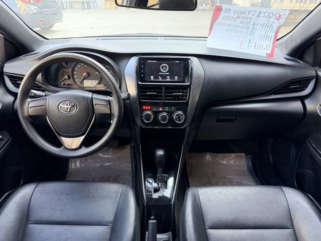 想找一台可靠的小車?｜國民小車代表~原鈑件認證車~多媒體觸控螢幕+藍牙連線+倒車顯影~購車再享全台保固  第6張相片