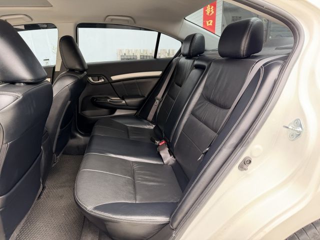 想找一台耐用省油、操控穩定的經典日系房車？｜1.8 動力順順開～底盤扎實好上手～空間實用、通勤長途都合適～經典不敗款  第8張相片