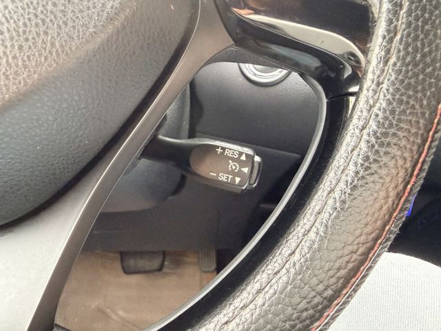 想找一台外型前衛、操控俐落的都會跨界？｜設計感強烈不撞車～車身靈活好停車～原廠影音螢幕+定速巡航~  第11張相片