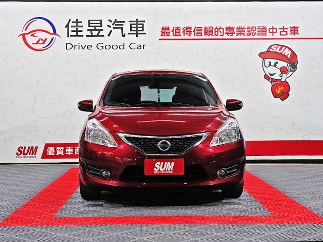 想找一台空間大又省油、好開好停的實用掀背？｜油耗表現亮眼～通勤代步超輕鬆～恆溫空調＋免鑰匙啟動＋倒車顯影~歡迎來店賞車~  第2張相片