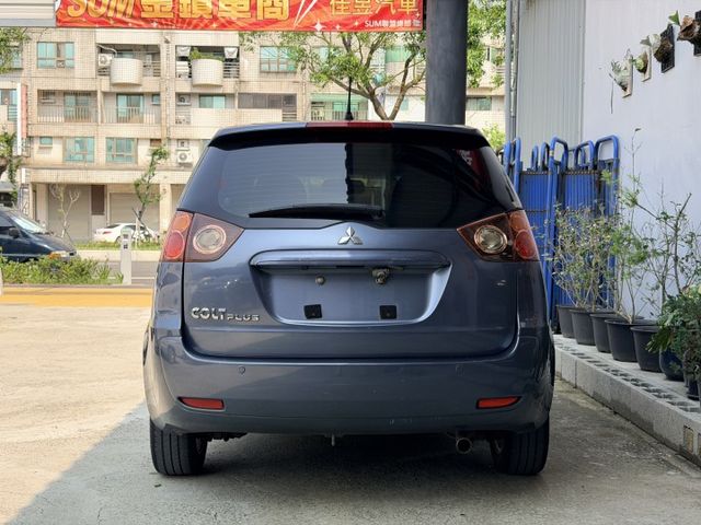 想找一台省油好養、空間靈活的實用小車？｜五門掀背好載物～後座可變化超好用～市區好停車～代步通勤超輕鬆~歡迎預約賞車~  第3張相片