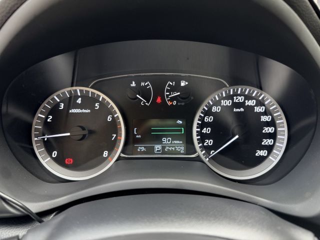 想找一台外型更帥、帶點改裝風格的個性房車？｜外觀小改更有型～視覺更年輕動感～不再是一般代步車～上路就是吸睛焦點  第14張相片