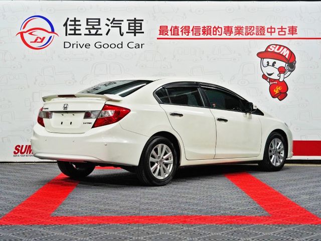 想找一台耐用省油、操控穩定的經典日系房車？｜1.8 動力順順開～底盤扎實好上手～空間實用、通勤長途都合適～經典不敗款  第5張相片
