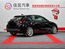想找一台五門黑馬3?｜罕見黑馬頂級型~認證車原鈑件~盲點偵測+iKey+都會煞車輔助+自動上掀式抬頭顯示~快來電預約~  第3張縮圖