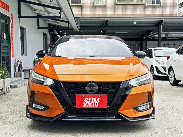 想找一台安全滿滿、科技到位又好開的質感房車？｜駕馭穩定舒適～空間實用、通勤長途都輕鬆～ACC 跟車＋盲點偵測＋CarPl  第7張相片