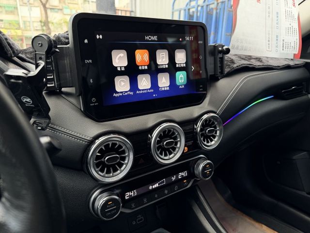想找一台安全滿滿、科技到位又好開的質感房車？｜駕馭穩定舒適～空間實用、通勤長途都輕鬆～ACC 跟車＋盲點偵測＋CarPl  第13張相片