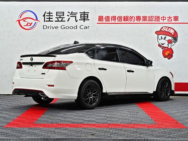 想找一台外型更帥、帶點改裝風格的個性房車？｜外觀小改更有型～視覺更年輕動感～不再是一般代步車～上路就是吸睛焦點  第5張相片