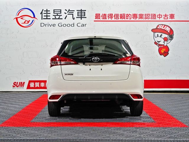 想找一台可靠的小車?｜最美白色系~豪華版超搶手認證小車~歡迎試乘~快來電預約~  第4張相片