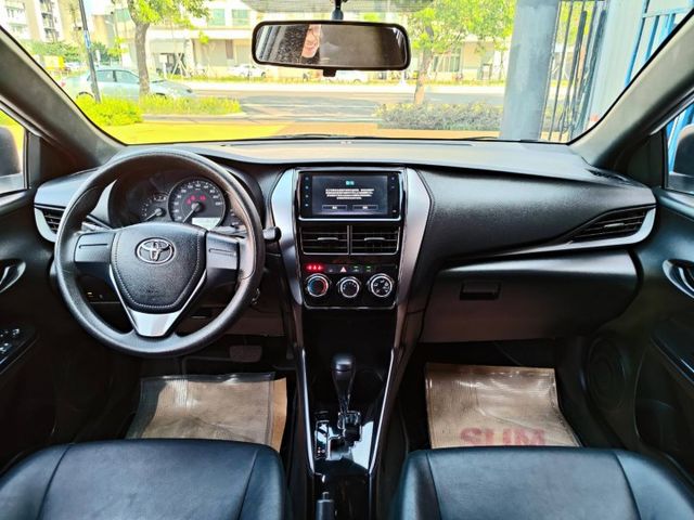 想找一台可靠的小車?｜最美白色系~豪華版超搶手認證小車~歡迎試乘~快來電預約~  第11張相片
