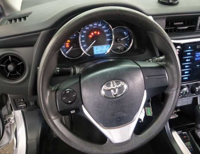 ALTIS 精選優質車況 一年保固  第5張相片