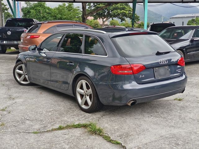 A4 AVANT B8  第2張相片